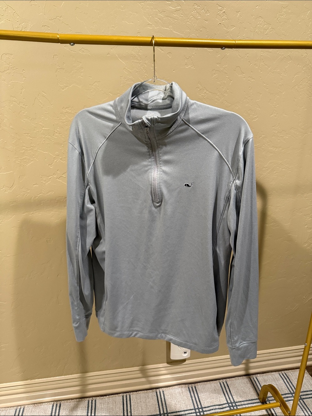 Vineyard Vines Light Gray Quarter-Zip Performance Pullover